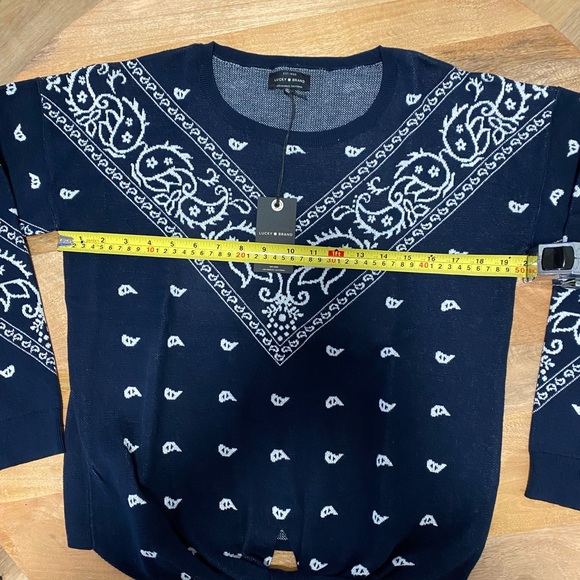 Lucky Brand blue bandanna print sweater NWT. - Picture 3 of 7